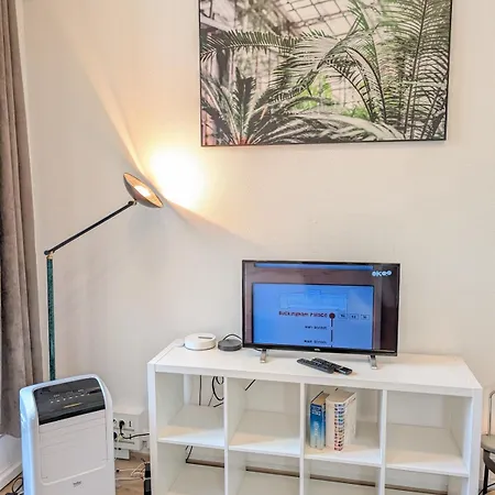 Le Castille D'or Elegant, En Face De L'hotel De * Poitiers