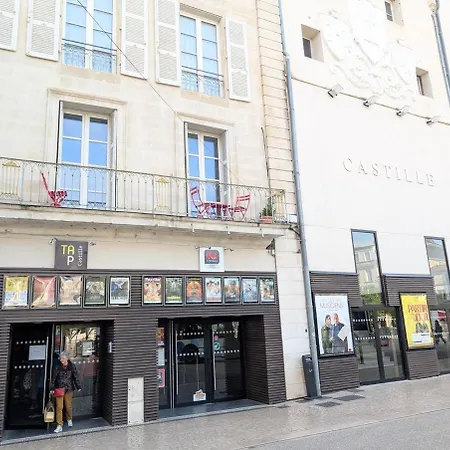 公寓 Le Castille D'or Elegant, En Face De L'hotel De *
