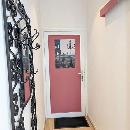 Apartment Le Castille D'or Elegant, En Face De L'hotel De *