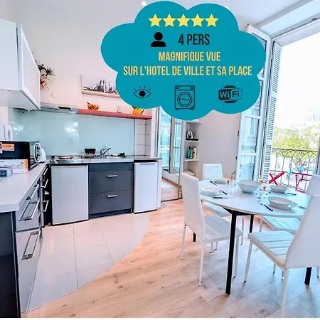 Le Castille D'or Elegant, En Face De L'hotel De Apartment Poitiers