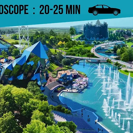 Le Castille D'or Elegant, En Face De L'hotel De Poitiers