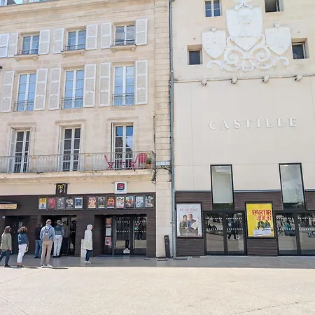 Le Castille D'or Elegant, En Face De L'hotel De 公寓 普瓦捷